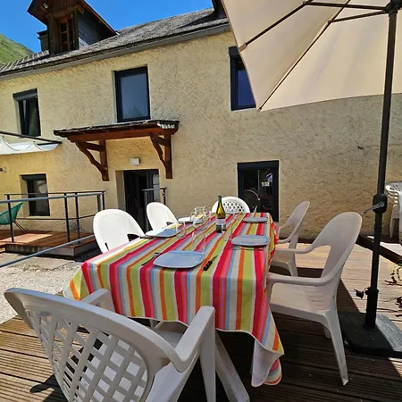 Holiday home Maison En Aure